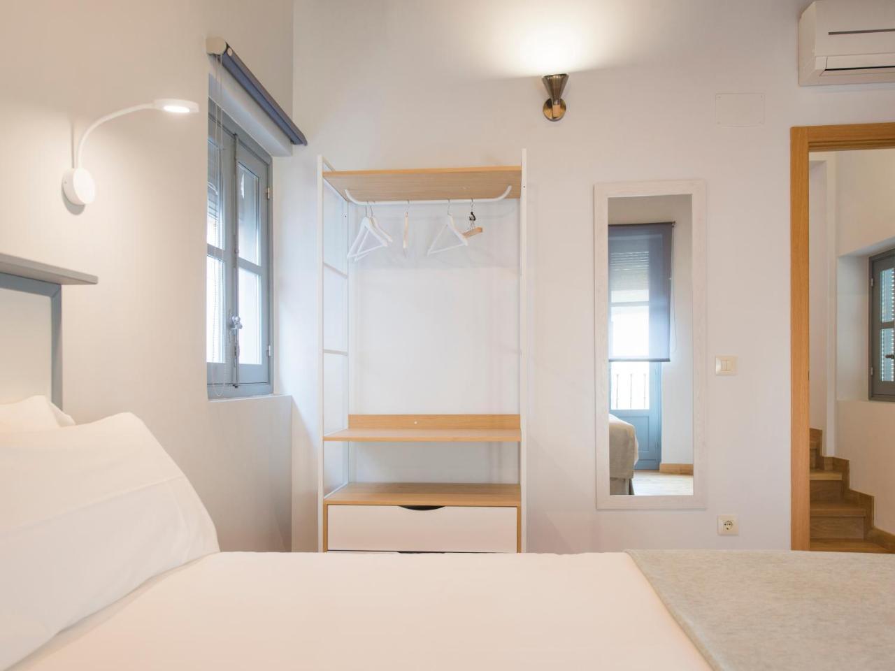 Aldaba Apartamentos Toledo Exterior foto